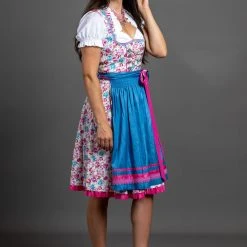 Allgäu Rebell Dirndl " Bianca " In Türkis -Dirndl Geschäft allgau rebell dirndl bianca in turkis 5 scaled