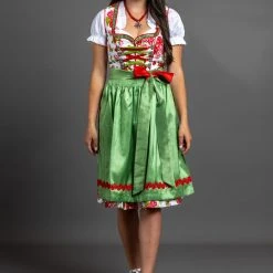 Allgäu Rebell Dirndl " München " In Grün -Dirndl Geschäft allgau rebell dirndl munchen in grun 2 scaled