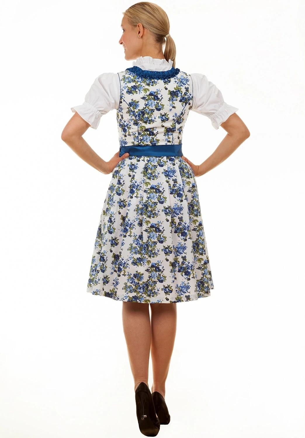 Edelnice Midi Dirndl 2-teilig Estefania In Blau 4 Edelnice Midi Dirndl 2-teilig Estefania In Blau – Bild 2