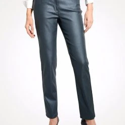 MONA Hose In Rauchblau -Dirndl Geschäft mona hose in rauchblau 2 scaled