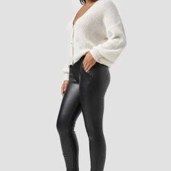 Newplay Leder Optik Stretch Hose Beschichtet Coated Jogger Pants Gefüttert In Schwarz 11 Newplay Leder Optik Stretch Hose Beschichtet Coated Jogger Pants Gefüttert In Schwarz -Dirndl Geschäft newplay leder optik stretch hose beschichtet coated jogger pants gefuttert in schwarz 3
