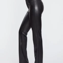 NYDJ Hose Marilyn Straight In Schwarz 16 NYDJ Hose Marilyn Straight In Schwarz -Dirndl Geschäft nydj hose marilyn straight in schwarz 6 scaled