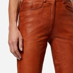 RICANO Lederhose 9809 In Camel 10 RICANO Lederhose 9809 In Camel -Dirndl Geschäft ricano lederhose 9809 in camel 3 scaled