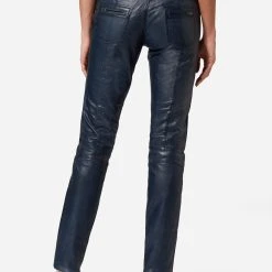 RICANO Lederhose Donna In Blau -Dirndl Geschäft ricano lederhose donna in blau 2 scaled