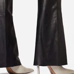 RICANO Lederhose Low Cut 2 In Schwarz -Dirndl Geschäft ricano lederhose low cut 2 in schwarz 4 scaled