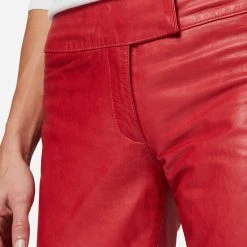 RICANO Lederhose Low Cut In Rot 11 RICANO Lederhose Low Cut In Rot -Dirndl Geschäft ricano lederhose low cut in rot 4 scaled