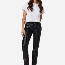 RICANO Lederhose Tally Pant In Schwarz -Dirndl Geschäft ricano lederhose tally pant in schwarz 1 scaled