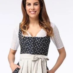 Schmuckstück By Alpenherz Dirndl In Schwarz/ Beige -Dirndl Geschäft schmuckstuck by alpenherz dirndl in schwarz beige 3