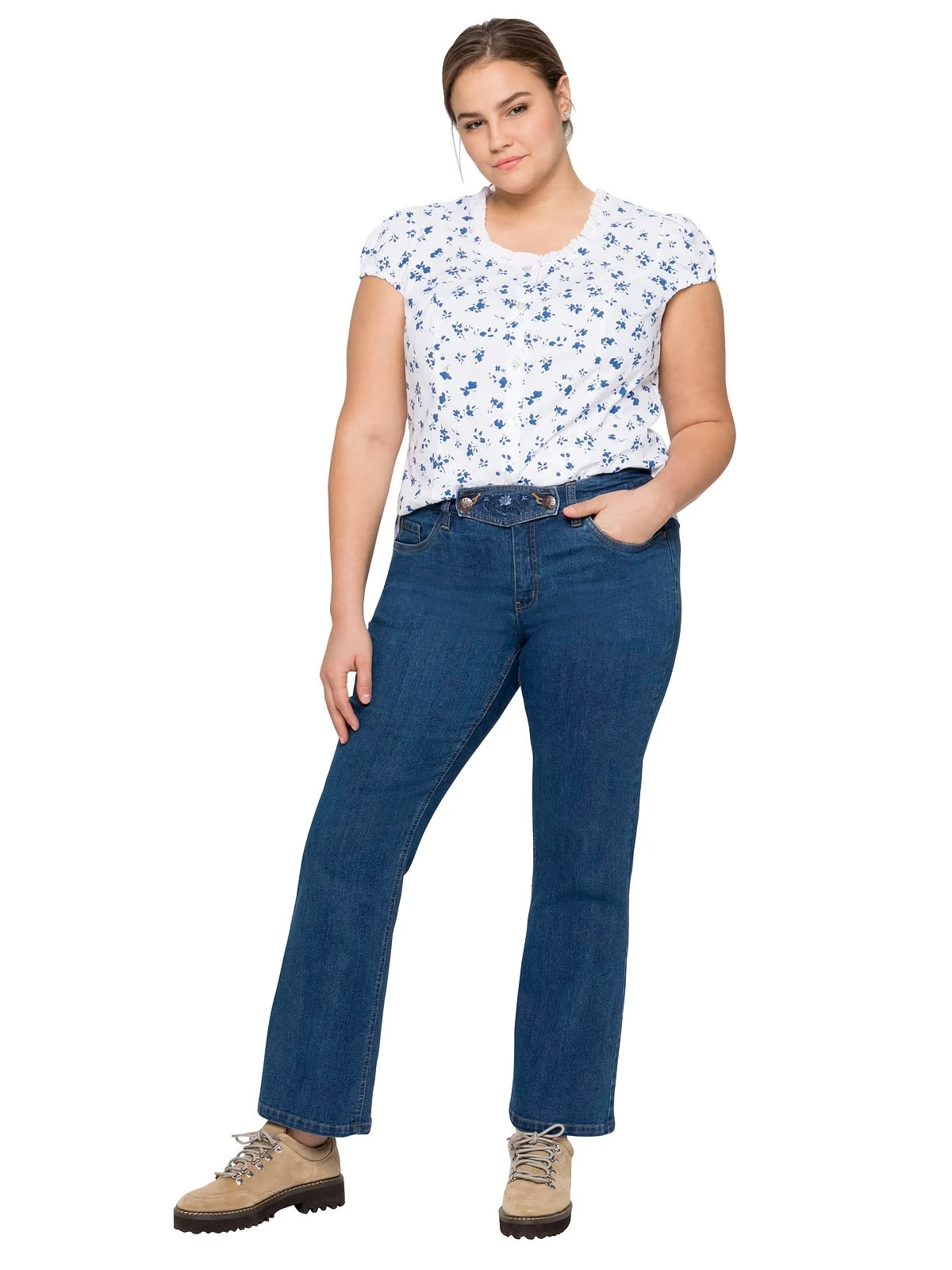 Sheego Trachtenbluse In Weiß Bedruckt 4 Sheego Trachtenbluse In Weiß Bedruckt – Bild 2