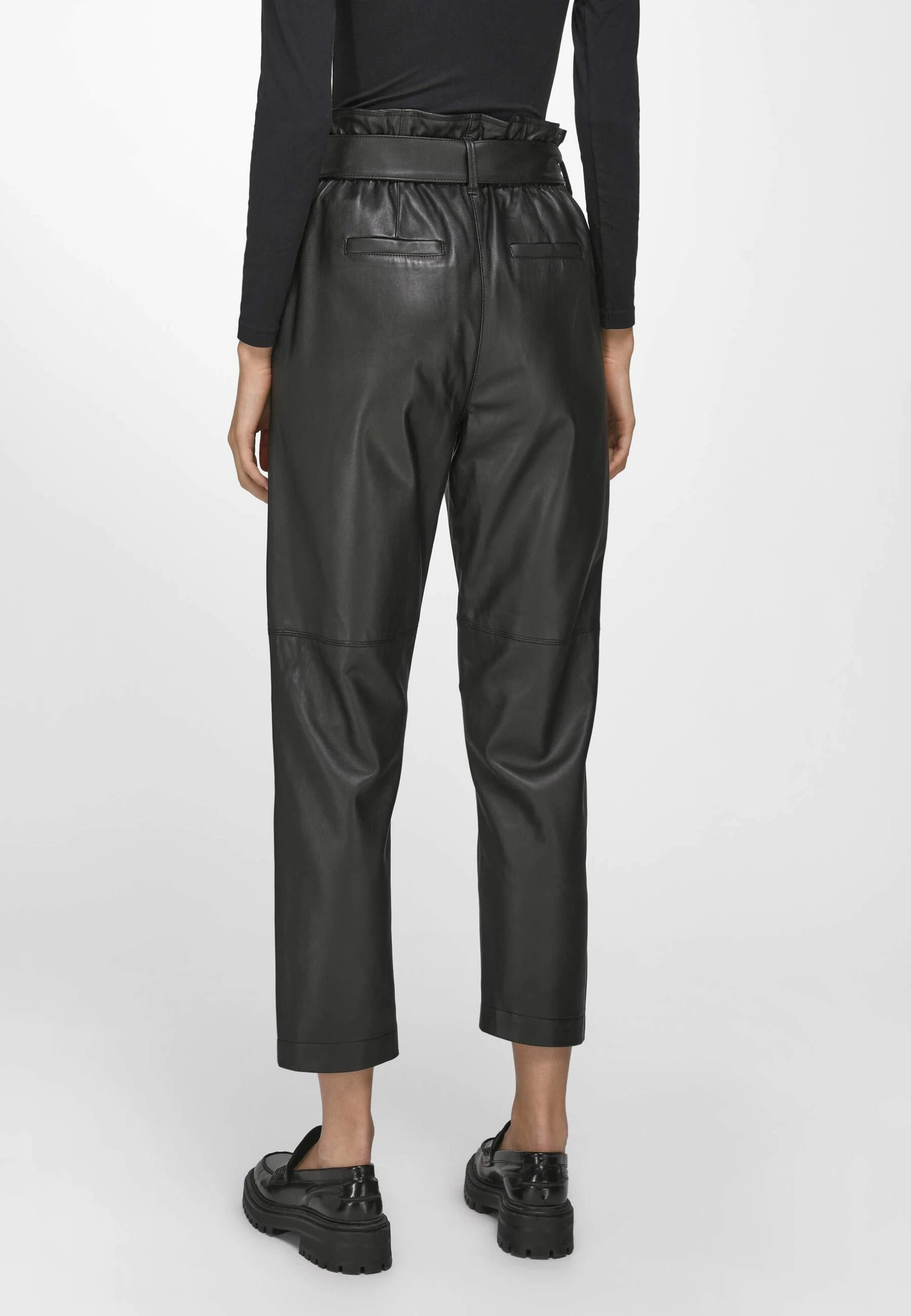 St. Emile Lederhose Leather In Schwarz 5 St. Emile Lederhose Leather In Schwarz – Bild 3