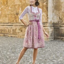 Stockerpoint Bluse "5070" In Weiss 10 Stockerpoint Bluse "5070" In Weiss -Dirndl Geschäft stockerpoint bluse 5070 in weiss 3 scaled