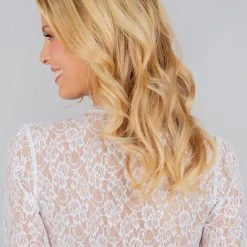 Stockerpoint Bluse "Faith" In Weiss -Dirndl Geschäft stockerpoint bluse faith in weiss 2 scaled