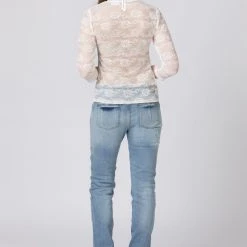 Stockerpoint Bluse "Molly" In Creme -Dirndl Geschäft stockerpoint bluse molly in creme 3 scaled