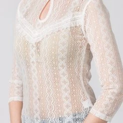 Stockerpoint Bluse "Nediva" In Creme -Dirndl Geschäft stockerpoint bluse nediva in creme 4 scaled