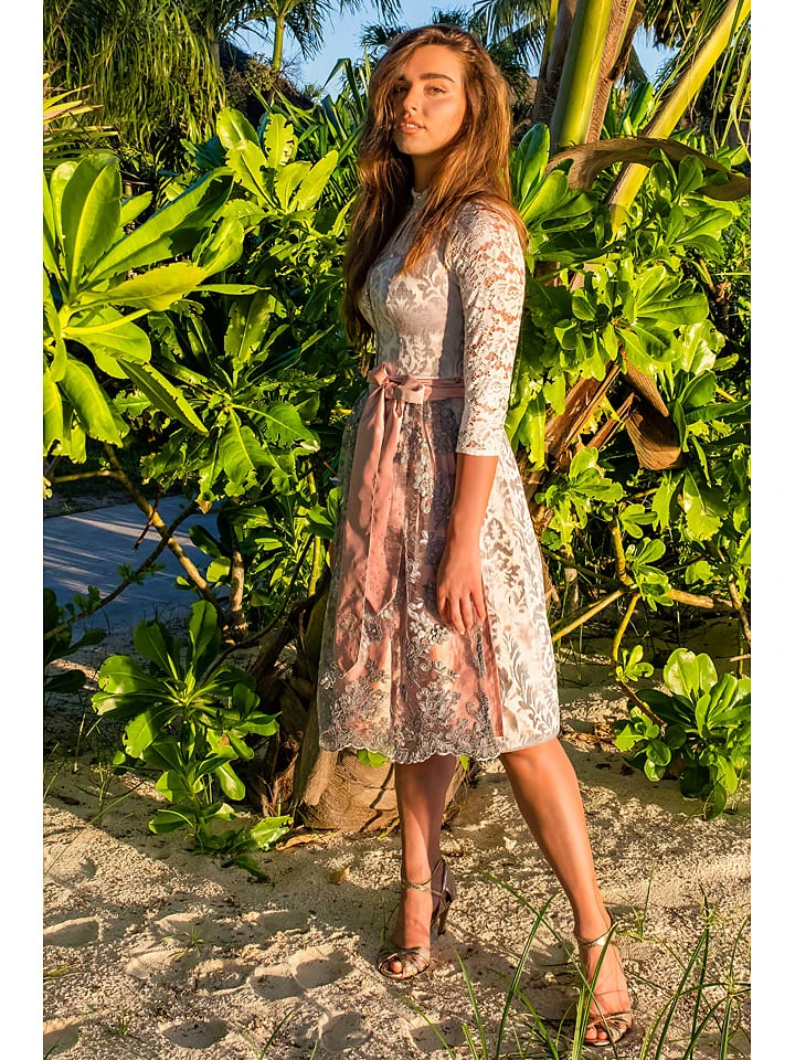 Stockerpoint Dirndl "Caprisa" In Rosé/ Hellgrau 4 Stockerpoint Dirndl "Caprisa" In Rosé/ Hellgrau – Bild 2