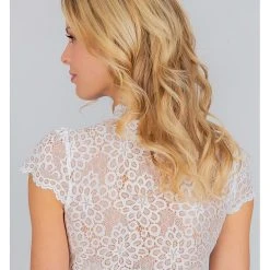 Stockerpoint Dirndlbluse "Daisy" In Creme 10 Stockerpoint Dirndlbluse "Daisy" In Creme -Dirndl Geschäft stockerpoint dirndlbluse daisy in creme 3