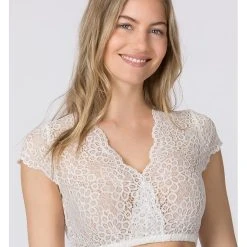 Dirndl Geschäft -Dirndl Geschäft stockerpoint dirndlbluse selina in creme 1