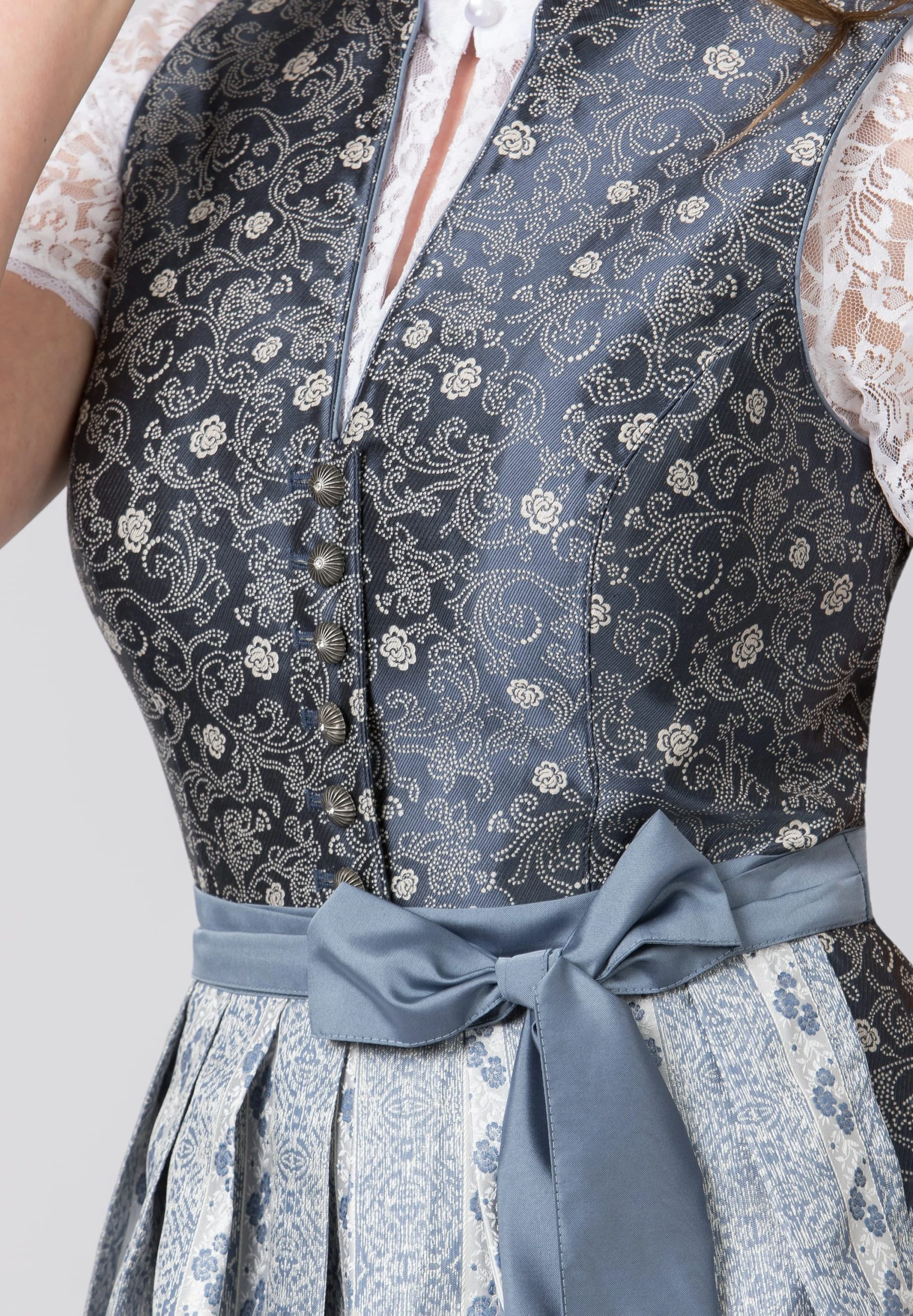 Stockerpoint Langes Dirndl "Kalea" In Blau 8 Stockerpoint Langes Dirndl "Kalea" In Blau – Bild 6