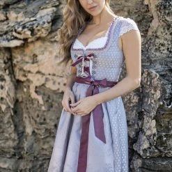 Stockerpoint Langes Dirndl "Lia" In Silber -Dirndl Geschäft stockerpoint langes dirndl lia in silber 6 scaled