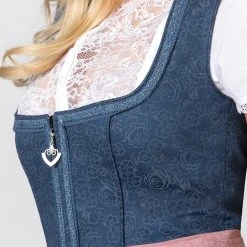 Stockerpoint Langes Dirndl "Roseline" In Blau-altrosa -Dirndl Geschäft stockerpoint langes dirndl roseline in blau altrosa 5 scaled