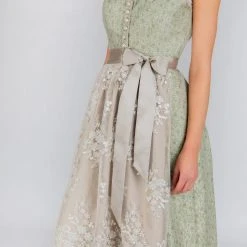 Stockerpoint Langes Dirndl "Serafina" In Grün 10 Stockerpoint Langes Dirndl "Serafina" In Grün -Dirndl Geschäft stockerpoint langes dirndl serafina in grun 3 scaled