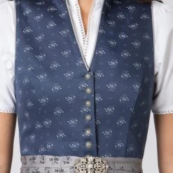 Stockerpoint Midi Dirndl "Amalie 2" In Dunkelblau-grau -Dirndl Geschäft stockerpoint midi dirndl amalie 2 in dunkelblau grau 5 scaled