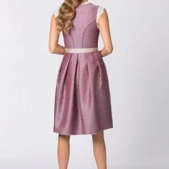 Stockerpoint Midi Dirndl "Tasmin" In Bordeaux 11 Stockerpoint Midi Dirndl "Tasmin" In Bordeaux -Dirndl Geschäft stockerpoint midi dirndl tasmin in bordeaux 2 scaled