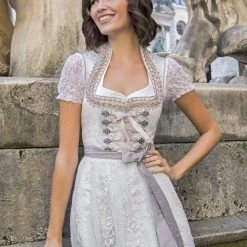 Stockerpoint Midi Dirndl "Xenia" In Creme -Dirndl Geschäft stockerpoint midi dirndl xenia in creme 6 scaled