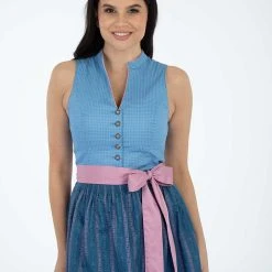 Turi Landhaus Dirndl In Blau/ Rosa -Dirndl Geschäft turi landhaus dirndl in blau rosa 2