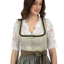 Turi Landhaus Dirndl In Oliv -Dirndl Geschäft turi landhaus dirndl in oliv 2