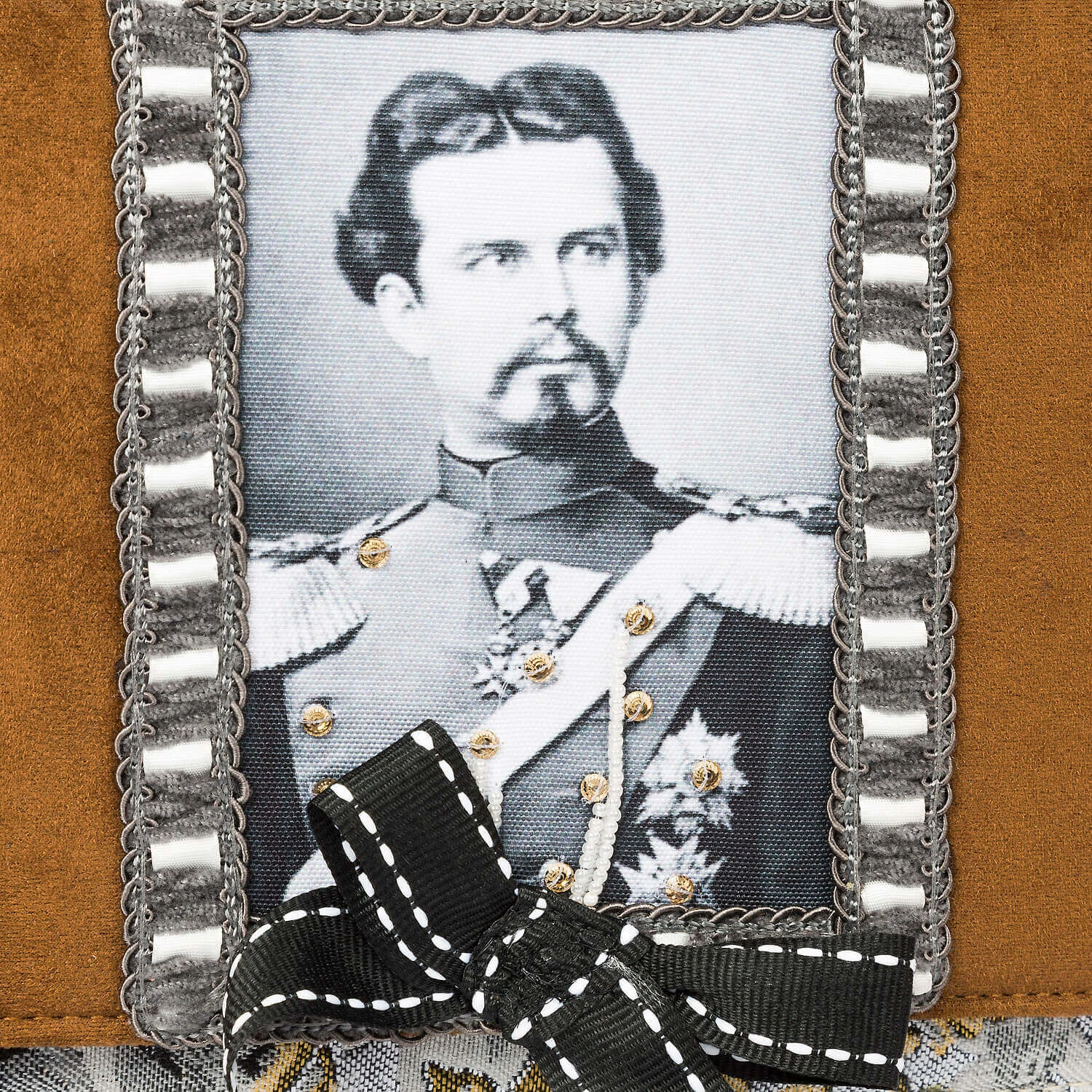 Wiesnkönig Tasche Ludwigs Orden In Anthrazit 6 Wiesnkönig Tasche Ludwigs Orden In Anthrazit – Bild 4